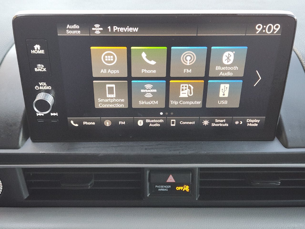Used 2025 Honda Pilot EX-L image 16