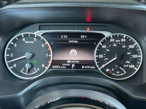Used 2023 Nissan Rogue SL w/ SL Premium Package FWD image 23