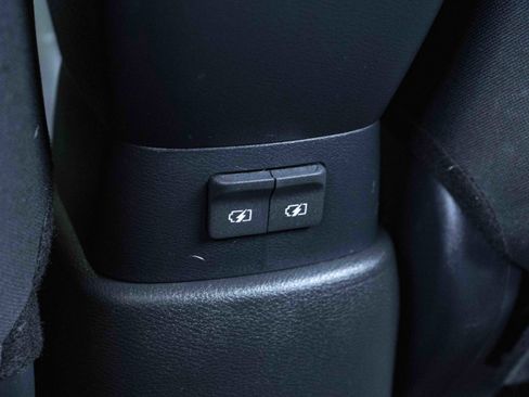 Used 2024 Nissan Kicks S FWD image 37