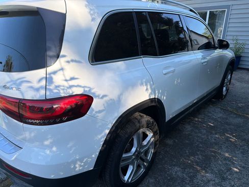 Used 2020 Mercedes-Benz GLB 250 4MATIC image 4