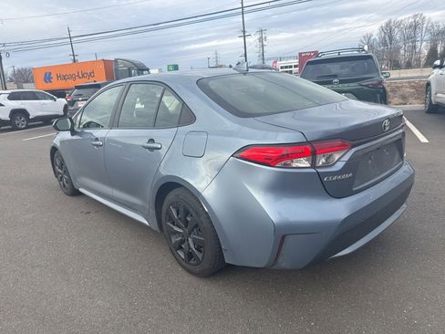 Used 2020 Toyota Corolla LE image 7