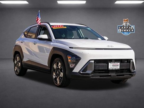 Used 2024 Hyundai Kona SEL FWD image 2