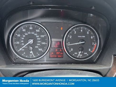 Used 2011 BMW 328i Convertible image 8