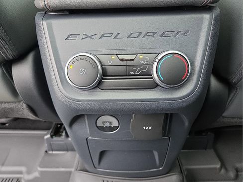 New 2026 Ford Explorer Active w/ Active Comfort Package image 14