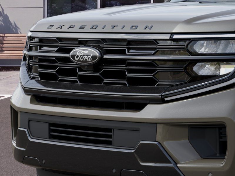 New 2027 Ford Expedition Platinum w/ Stealth Appearance Package AWD/4WD image 17