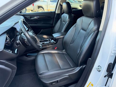 Used 2023 Buick Envision Essence FWD image 10
