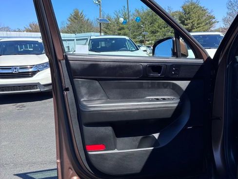 Used 2024 Hyundai Santa Fe Calligraphy image 53