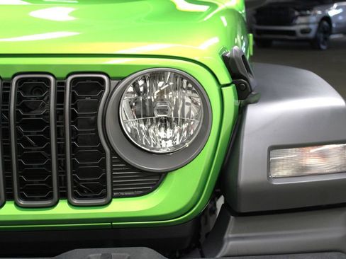 New 2026 Jeep Wrangler Sport S image 30