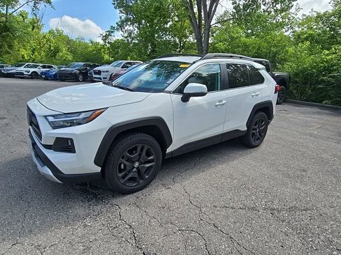 Used 2024 Toyota RAV4 Adventure AWD/4WD image 2