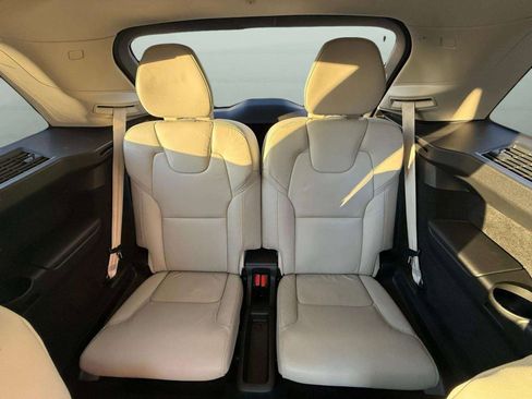 Used 2022 Volvo XC90 T6 Inscription w/ Advanced Package image 25
