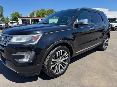 Used 2016 Ford Explorer Platinum AWD/4WD image 9