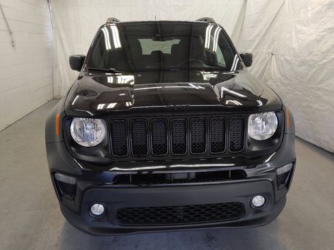 Used 2022 Jeep Renegade Altitude w/ Convenience Group image 14