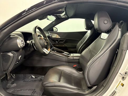 Used 2022 Mercedes-Benz SL 63 AMG 4MATIC image 10