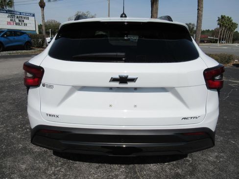 New 2026 Chevrolet Trax ACTIV w/ Driver Confidence Package image 6