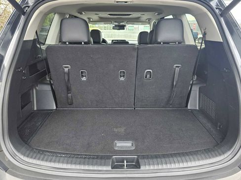 Used 2021 Kia Telluride EX image 17