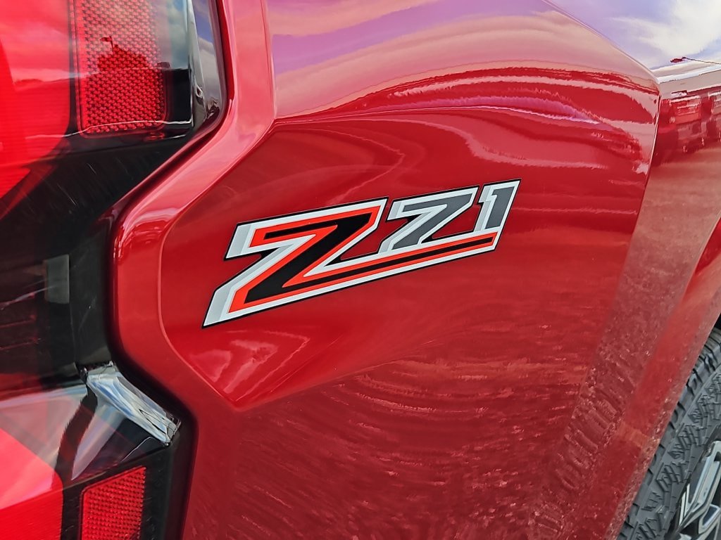 New 2026 Chevrolet Colorado Z71 w/ Technology Package AWD/4WD image 6