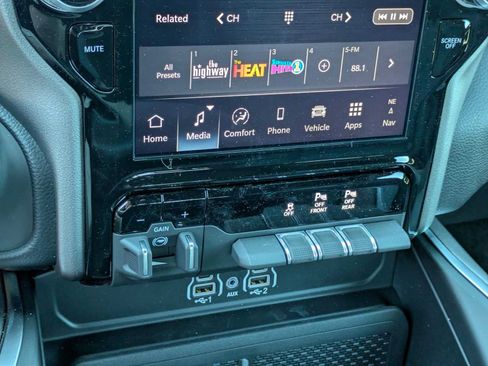 New 2026 RAM 1500 Big Horn AWD/4WD image 23
