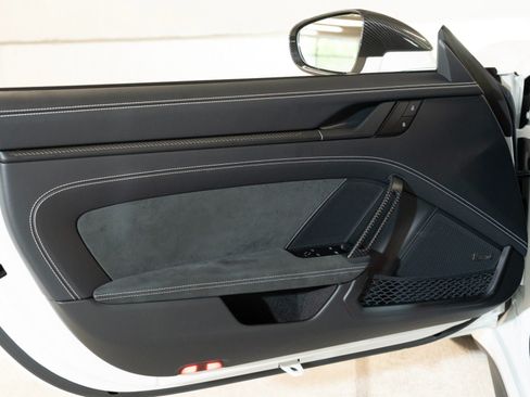 Certified 2026 Porsche 911 GT3 RWD image 21