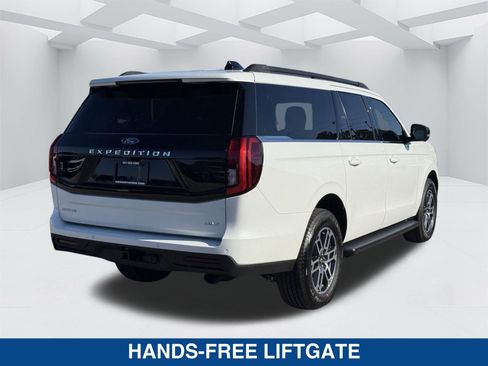 New 2025 Ford Expedition Max Active image 5