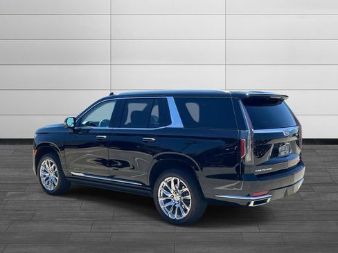 Used 2022 Cadillac Escalade Premium Luxury Platinum w/ LPO, Radiant Package AWD/4WD image 3