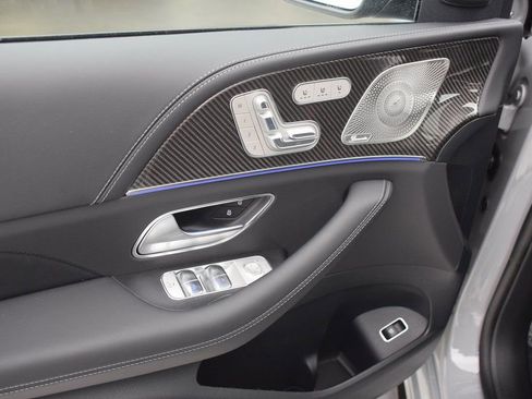 New 2026 Mercedes-Benz GLE 63 AMG S image 21