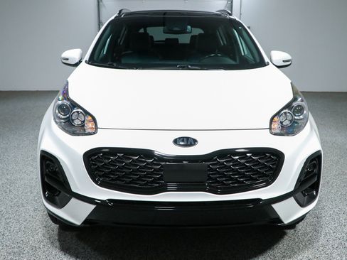 Used 2022 Kia Sportage Nightfall Edition w/ Nighfall AWD Premium Package image 4