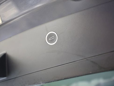 Used 2016 Tesla Model X Performance image 47