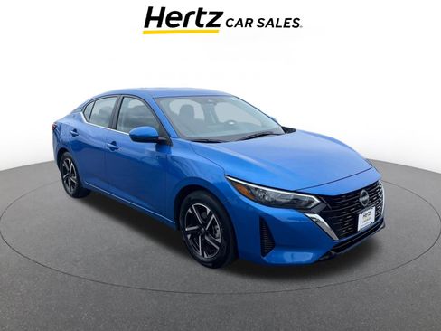 Used 2025 Nissan Sentra SV image 1