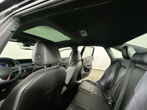 Used 2025 Volkswagen Jetta GLI Autobahn FWD image 13