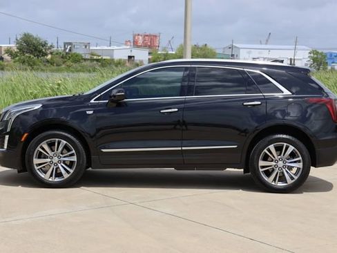 Certified 2024 Cadillac XT5 Premium Luxury FWD image 5
