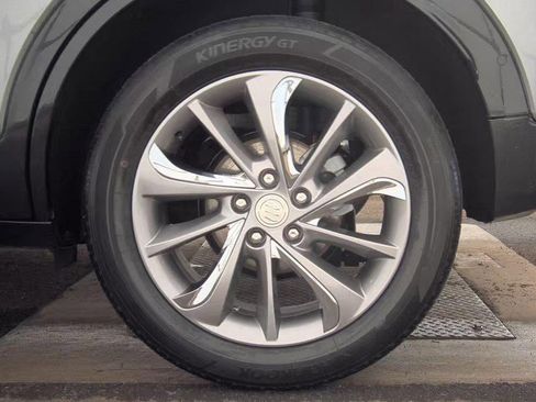 Certified 2023 Buick Encore GX Essence w/ Advanced Technology Package image 7