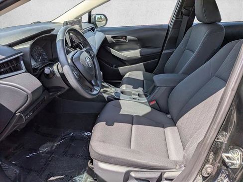 Used 2023 Toyota Corolla LE FWD image 18