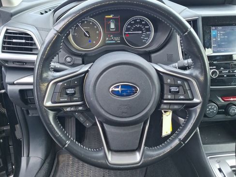 Used 2019 Subaru Forester Premium AWD/4WD image 12