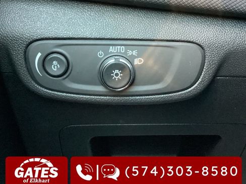 Used 2025 Chevrolet TrailBlazer LT AWD/4WD image 22
