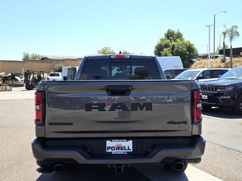New 2026 RAM 1500 Big Horn AWD/4WD image 4