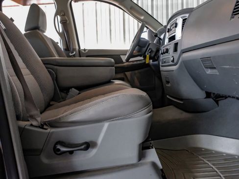 Used 2008 Dodge Ram 1500 Truck SLT image 30