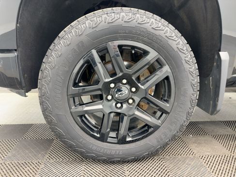 Certified 2023 Chevrolet Silverado 1500 Custom Trail Boss w/ LPO, Dark Essentials Package image 11