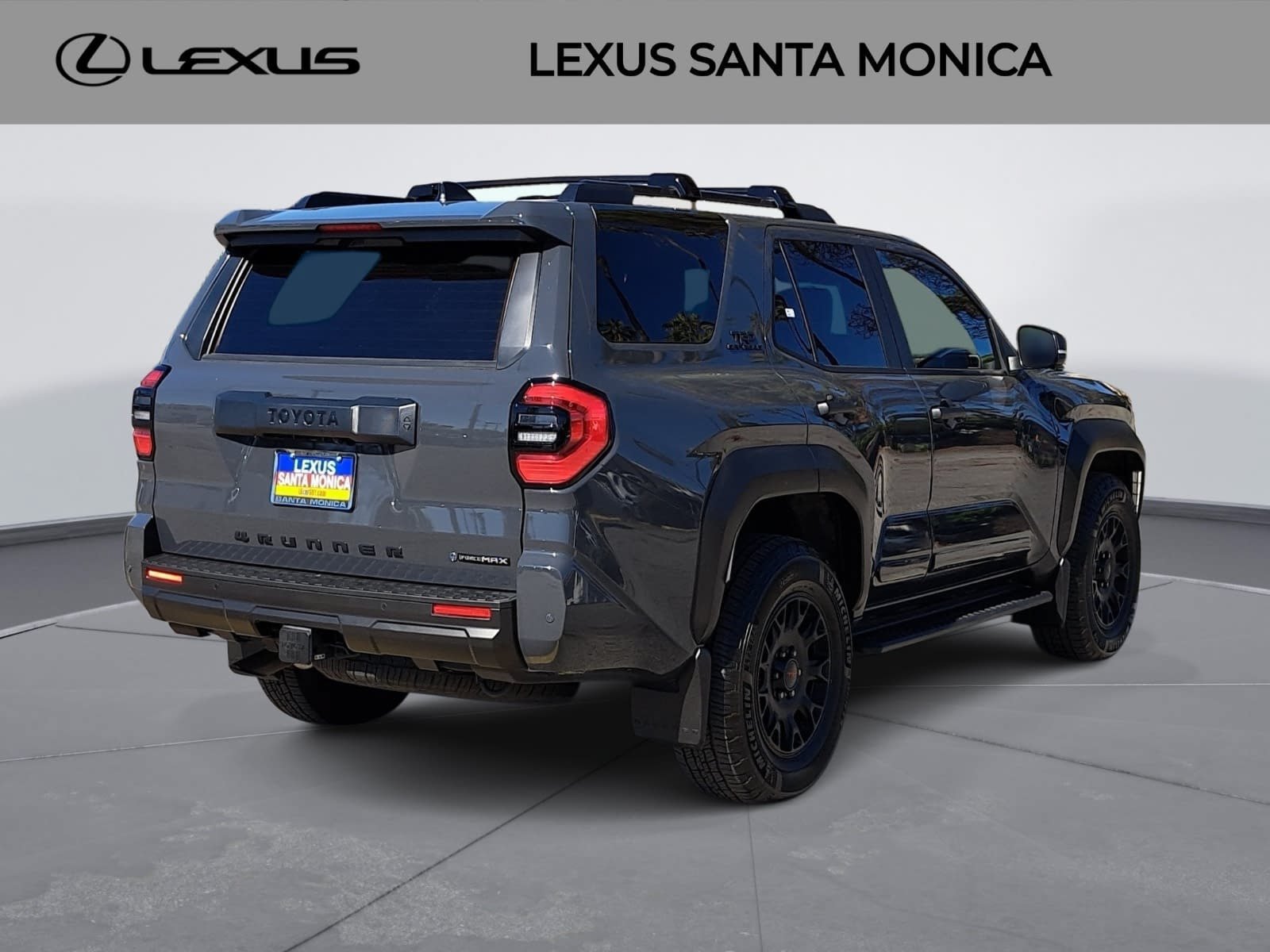 Used 2025 Toyota 4Runner TRD Off-Road Premium AWD/4WD image 5