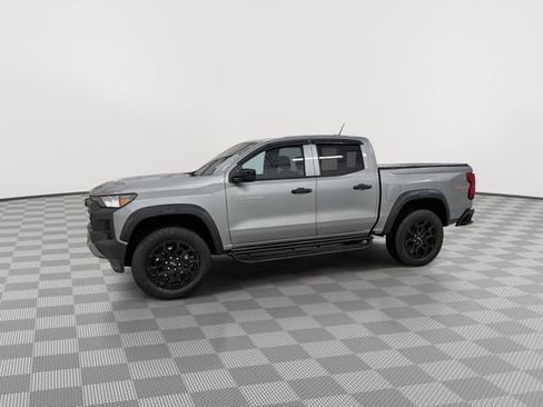 Used 2026 Chevrolet Colorado Trail Boss AWD/4WD image 5