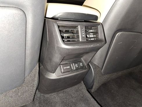 Used 2019 Lexus ES 350 image 16