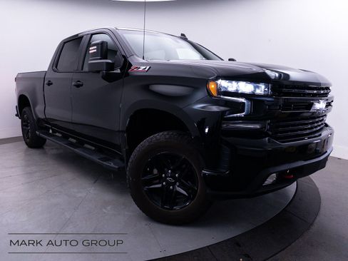 Used 2020 Chevrolet Silverado 1500 LT Trail Boss AWD/4WD image 1