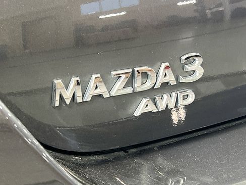 Used 2022 MAZDA MAZDA3 s image 33