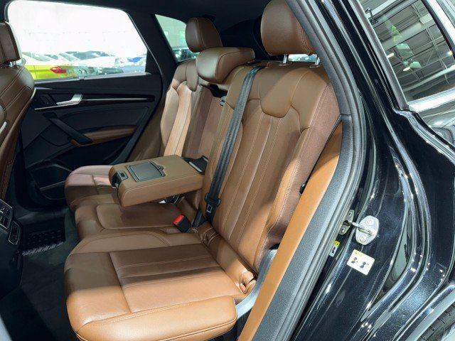 Used 2019 Audi Q5 2.0T Premium Plus w/ Premium Plus Package AWD/4WD image 52