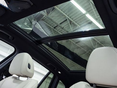 Used 2020 BMW X3 xDrive30i w/ Premium Package image 12