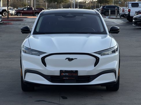 Used 2021 Ford Mustang Mach-E Premium image 7