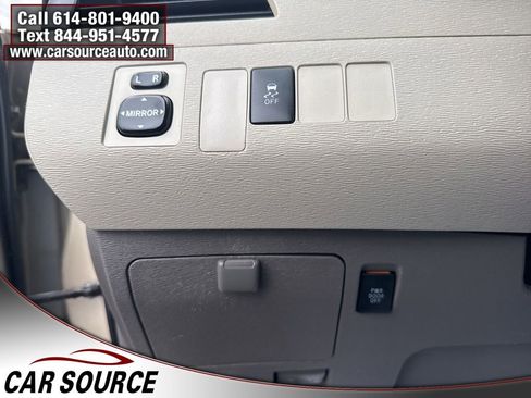 Used 2011 Toyota Sienna LE image 16