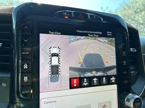 Used 2022 RAM 3500 Limited image 27