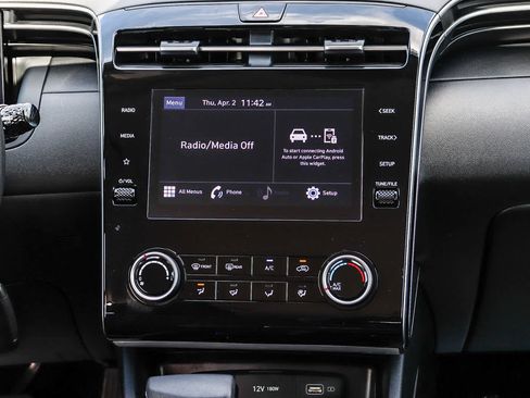 Used 2024 Hyundai Tucson SE FWD image 14