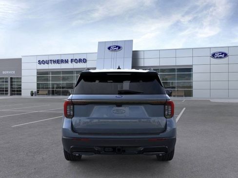 New 2026 Ford Explorer ST-Line image 4