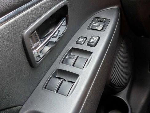 Used 2024 Mitsubishi Outlander Sport ES AWD/4WD image 21
